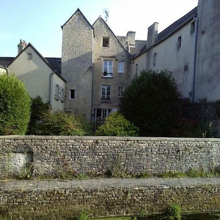 L'Aure Bleue Apartment Bayeux Bagian luar foto