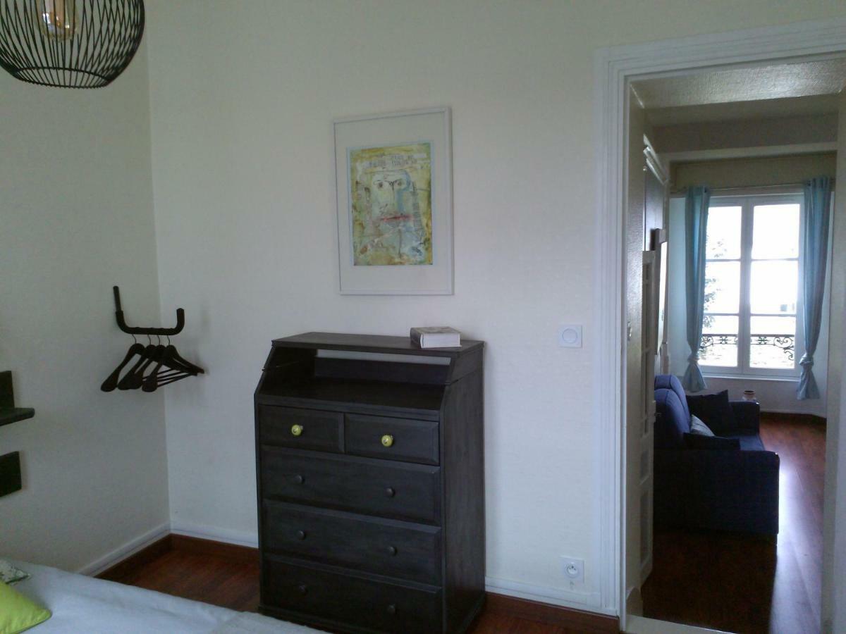 L'Aure Bleue Apartment Bayeux Bagian luar foto